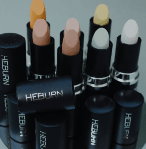 Corrector de Ojeras Premium Heburn -