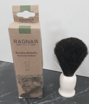 BROCHA MANGO PLÁSTICO BLANCO PELO NEGRO DE CABALLO  Cod 50321