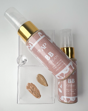 Beauty Balm con color y Ácido Hialurónico