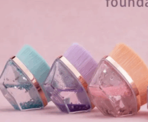 BROCHA CON GLITTER