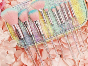 SET DE BROCHAS CON ESTUCHE X 10 UDS