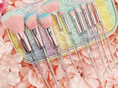 SET DE BROCHAS CON ESTUCHE X 10 UDS