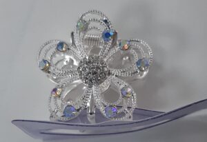 Broche Flor con Strass